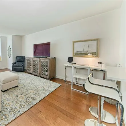 Buy this studio apartment on 200 EAST 94TH STREET 219 in New York