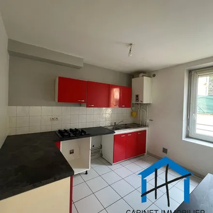 Image 6 - Impasse des Lilas, 42400 Saint-Chamond, France - Apartment for rent