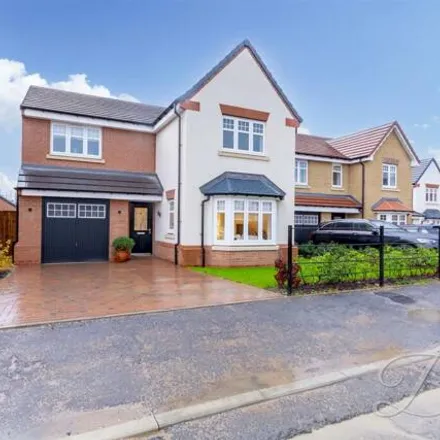 Buy this 4 bed house on Longwall Lane in Edwinstowe, NG21 9SQ
