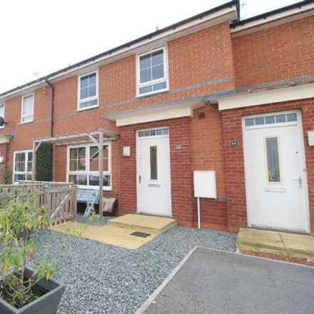 Rent this 2 bed townhouse on Holland Park in Hull, HU7 3AY
