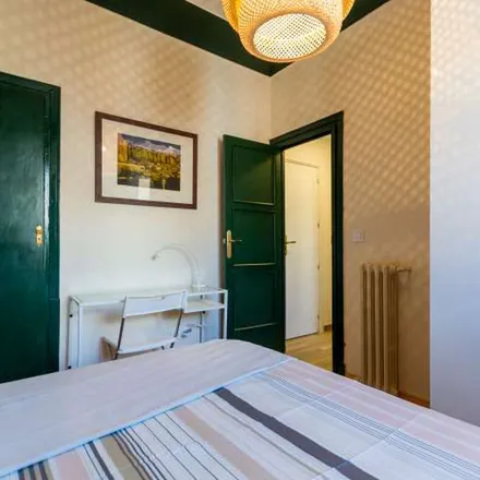 Rent this 5 bed apartment on Madrid in Naturasi, Calle Doctor Fleming