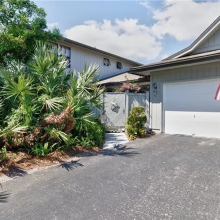 Buy this 2 bed house on 601 South Centre Court Southwest in Oslo, Florida Ridge
