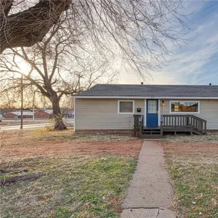 Buy this 3 bed house on East Country Club Boulevard in Elk City, OK 73644