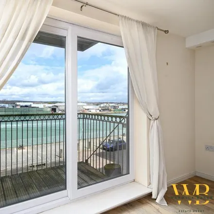 Image 3 - Joseph Walk, Kingston Buci, BN43 5PP, United Kingdom - Apartment for rent