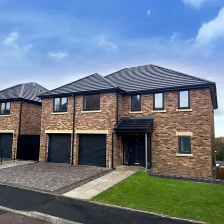 Buy this 5 bed house on Gypsy Lane in Middlesbrough, TS7 0HQ