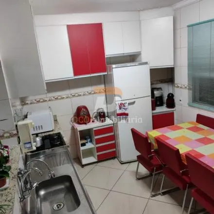 Rent this 2 bed house on Rua Dez in Serraria, São Paulo - SP