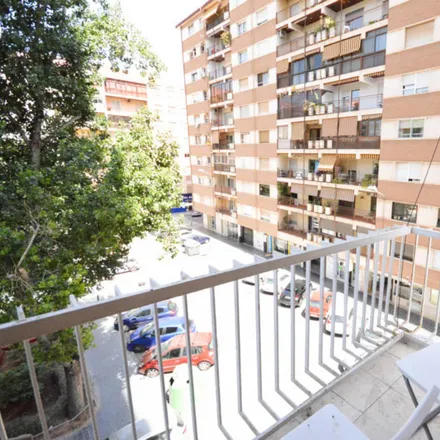 Image 5 - Avinguda de Blasco Ibáñez, 107, 46022 Valencia, Spain - Room for rent