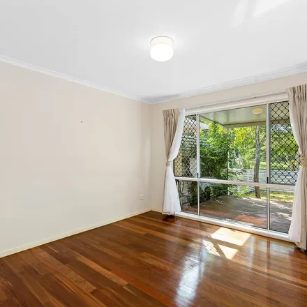 Image 4 - 95 Strickland Terrace, Graceville QLD 4075, Australia - Townhouse for rent