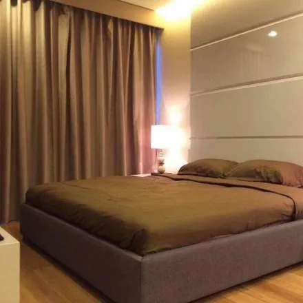 Rent this 1 bed apartment on The Address Sathorn in Soi Si Lom 11, Bang Rak District