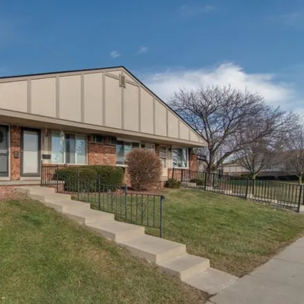 Image 1 - 25251 Franklin Terrace, South Lyon, MI 48178, USA - Condo for sale