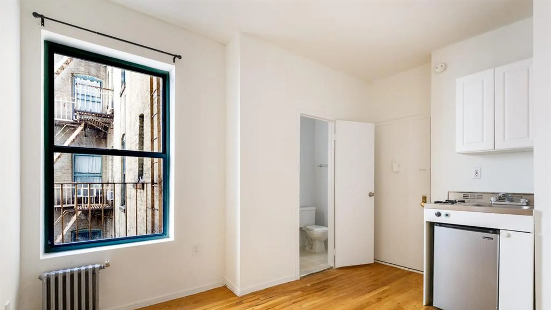 248 West 64th Street, New York, NY 10023, USA | 1 bed apartment for rent