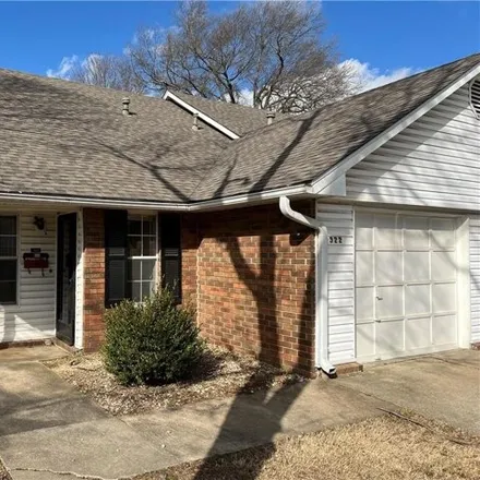 Rent this 2 bed house on 306 South 11th Place in Rogers, AR 72756