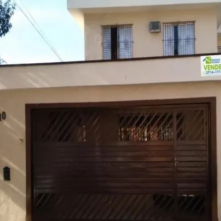 Buy this 3 bed house on Rua Armando Mota in Jaguaré, São Paulo - SP