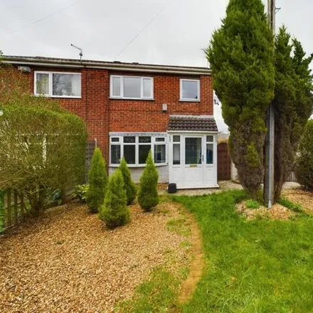 Buy this 3 bed duplex on Shearwater Road/Dunnock Close in Shearwater Road, Hazel Grove