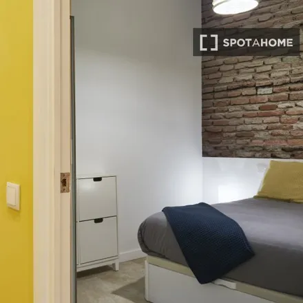 Image 6 - José Cubiles, Plaza de Oriente, 28013 Madrid, Spain - Apartment for rent