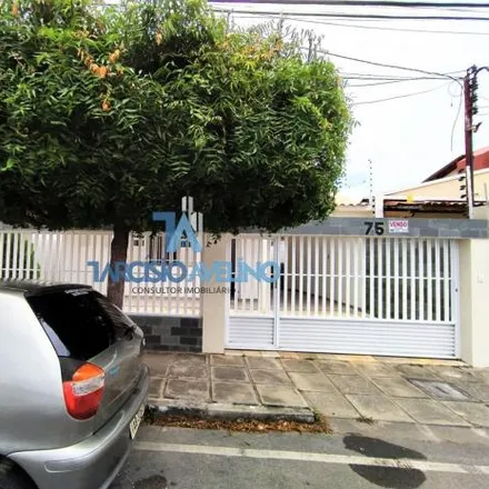 Buy this 3 bed house on Rua Doutor Lúcio Prado in Farolândia, Aracaju - SE