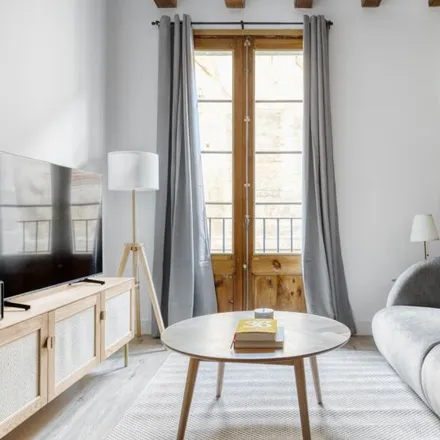 Rent this 2 bed apartment on Carrer d'Avinyó in 18, 08002 Barcelona
