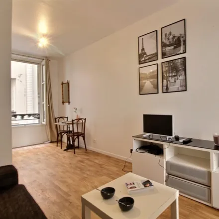 Image 7 - 15 Avenue de Wagram, 75017 Paris, France - Apartment for rent