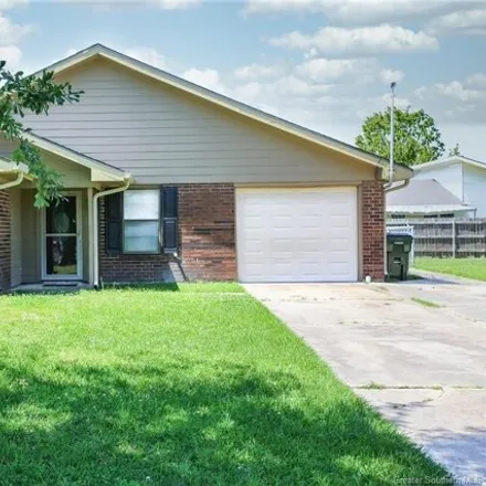 Buy this 3 bed house on 4012 Fourden Street in Lake Charles, LA 70607