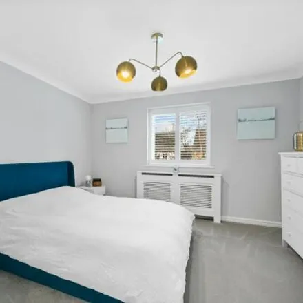 Image 7 - Shell St. Georges, 95 Brooklands Road, Elmbridge, KT13 0RP, United Kingdom - Townhouse for sale