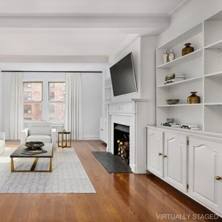 Buy this studio apartment on 425 E 86th St Apt 8a in New York, 10028