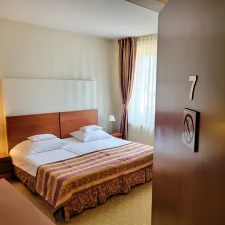Rent this 1 bed room on Strada Moldoveanu 23 in 550278 Sibiu, Romania