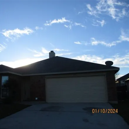 Rent this 3 bed house on 1907 Wahoo Drive in Mansfield, TX 76063