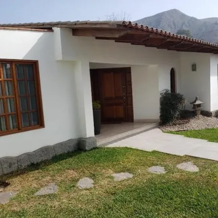Rent this 4 bed house on Calle Pontevedra in La Molina, Lima Metropolitan Area 15051