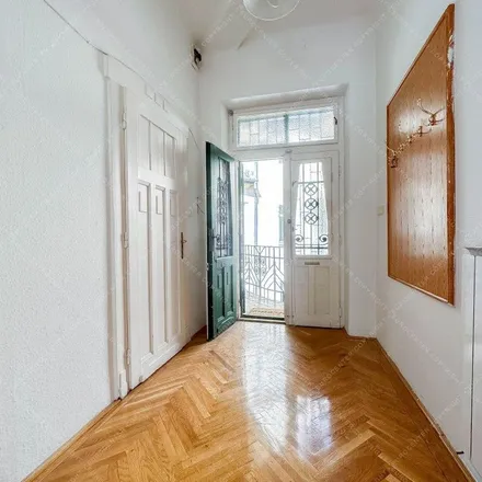 Image 7 - Cziráky-udvar, Budapest, Erzsébet tér, 1051, Hungary - Apartment for rent
