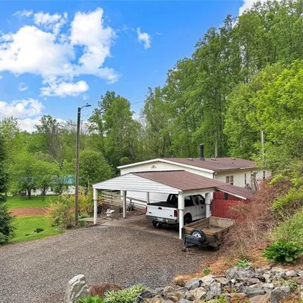 Buy this studio apartment on 245 Wiggins Road in Buncombe County, NC 28715