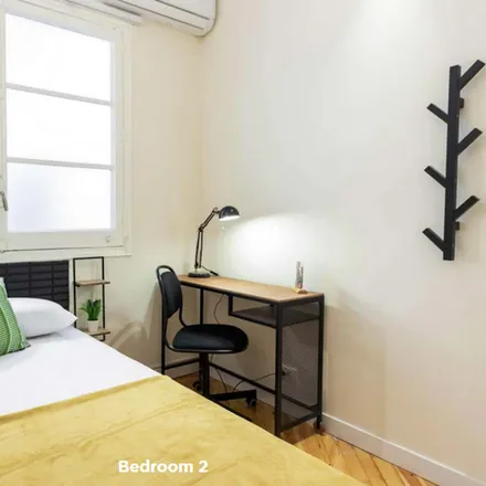 Rent this 1 bed room on Calle del Duque de Sesto in 33, 28009 Madrid