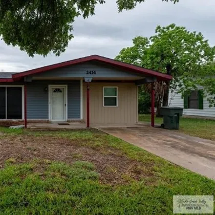 Buy this 3 bed house on 2470 East Crockett Avenue in Harlingen, TX 78550