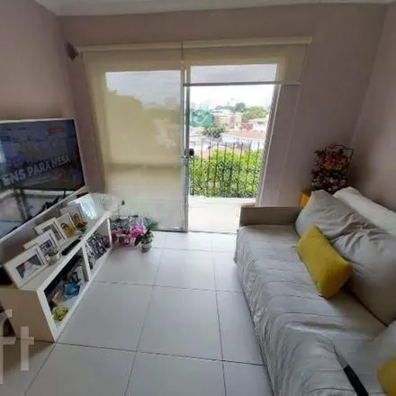 Buy this 2 bed apartment on Rua Rosario Cantazaro in Campo Belo, São Paulo - SP