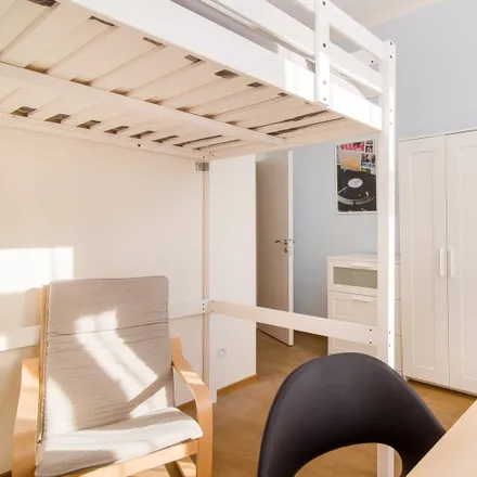 Rent this 5 bed room on Dětský areál Karlov in Ke Karlovu, 121 32 Prague