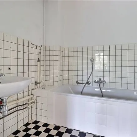 Rent this 1 bed apartment on Rempart de la Vierge 3 in 5000 Namur, Belgium
