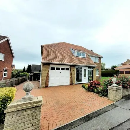Buy this 3 bed house on Broad Close in Middlesbrough, TS8 9BW