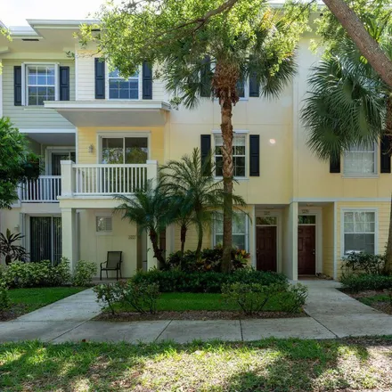 Rent this 3 bed apartment on 149 Aragon Way in Jupiter, FL 33458