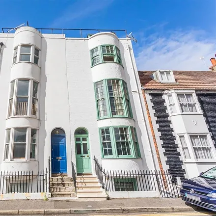 Rent this 1 bed apartment on 104 North Road in Brighton, BN1 1YE