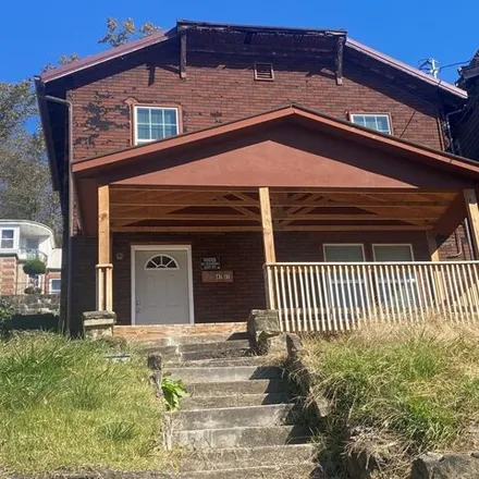 Buy this 3 bed house on 4 Lower Oak Street in Williamson, WV 25661