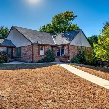 Image 3 - 217 West 7th Street, Chandler, OK 74834, USA - House for sale