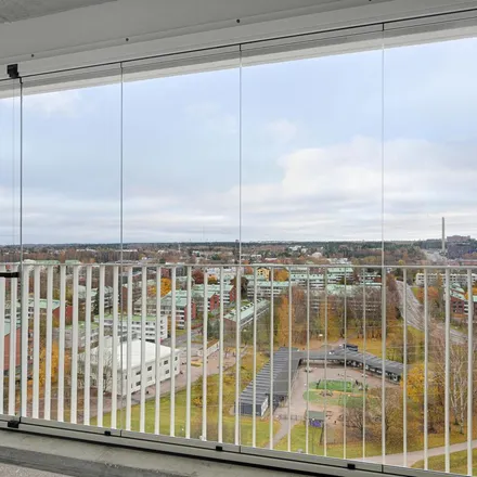 Rent this 1 bed apartment on Huopalahdentie 31 in 00350 Helsinki, Finland