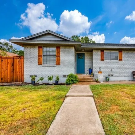 Rent this 3 bed house on 9040 Meadow Ln in Frisco, Texas