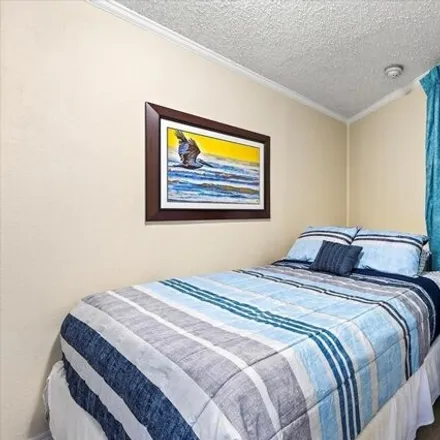 Image 8 - Casa Del Mar Beachfront Suites, 6102 Seawall Boulevard, Galveston, TX 77551, USA - Condo for sale