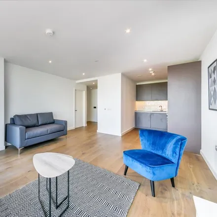 Rent this 1 bed apartment on Hurlock Heights in Deacon Street, London