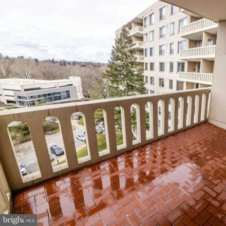 Image 8 - Glen Road, Sutton Terrace, Lower Merion Township, PA 19127, USA - Condo for sale