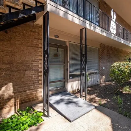 Buy this 2 bed condo on 4442 Harlanwood Drive in Fort Worth, TX 76109