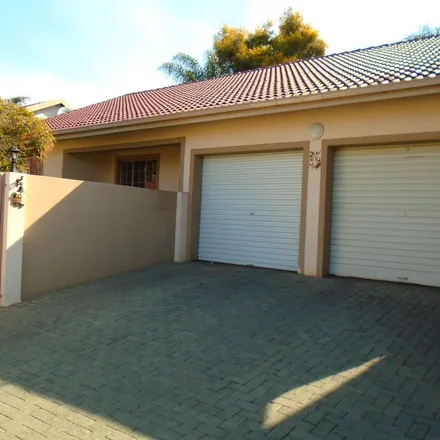 Image 9 - Voortrekker Road, Southcrest, Alberton, 1448, South Africa - Apartment for rent