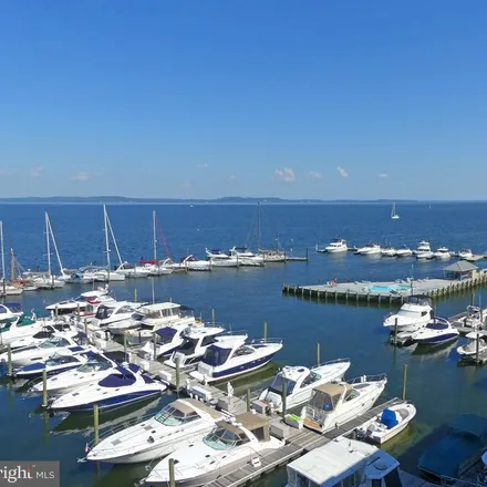 Rent this 3 bed condo on Heron Harbor;Penn’s Beach Marina in Concord Place, Havre de Grace