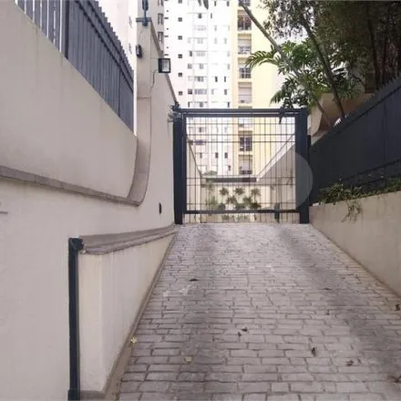 Buy this 3 bed apartment on Edifício Silvana in Avenida Pavão 825, Indianópolis