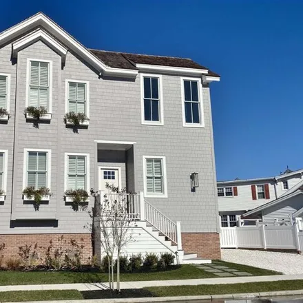 Buy this 5 bed house on 10369 Sunrise Drive in Stone Harbor, Cape May County